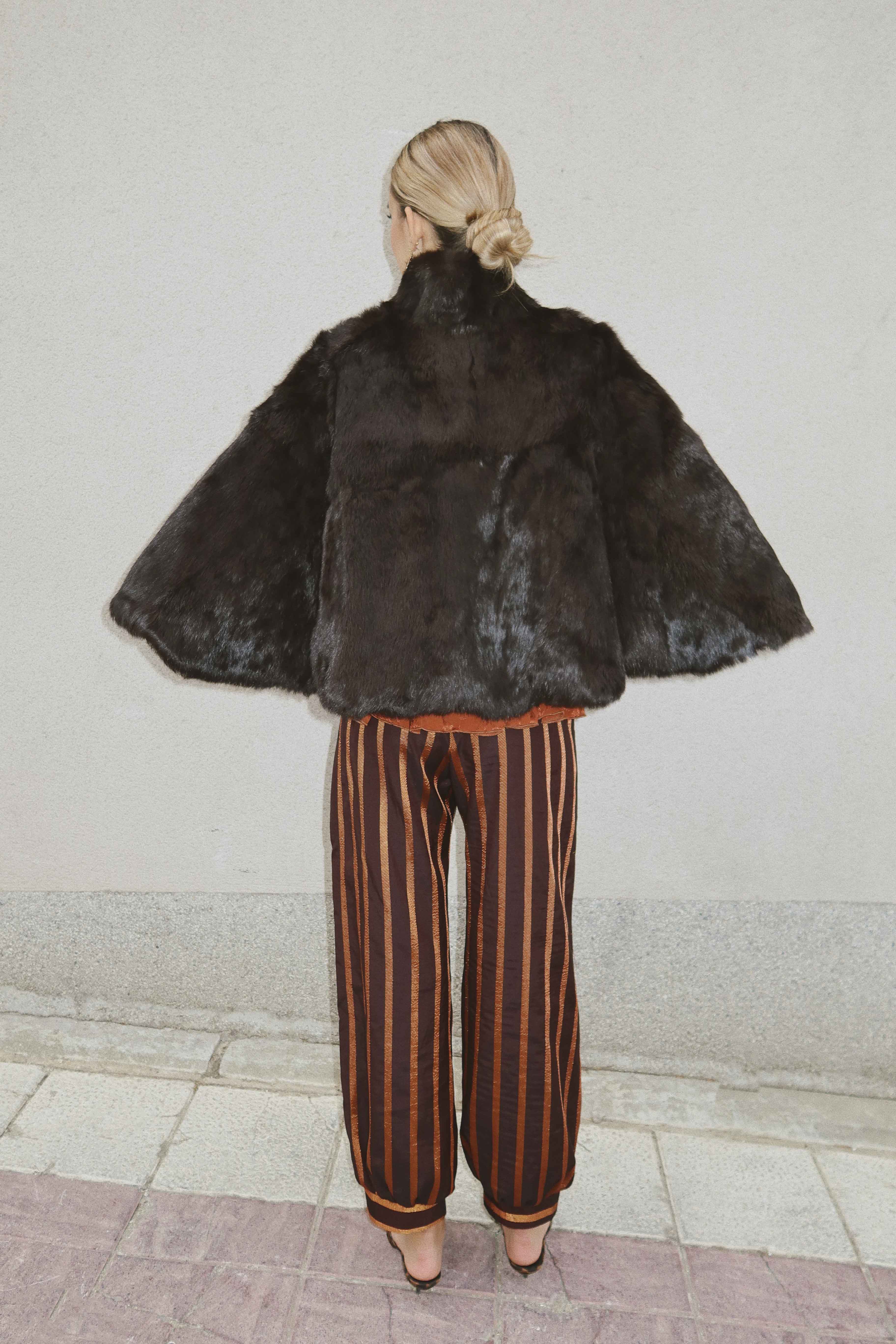 Capa Krolik Marrón - Image 5