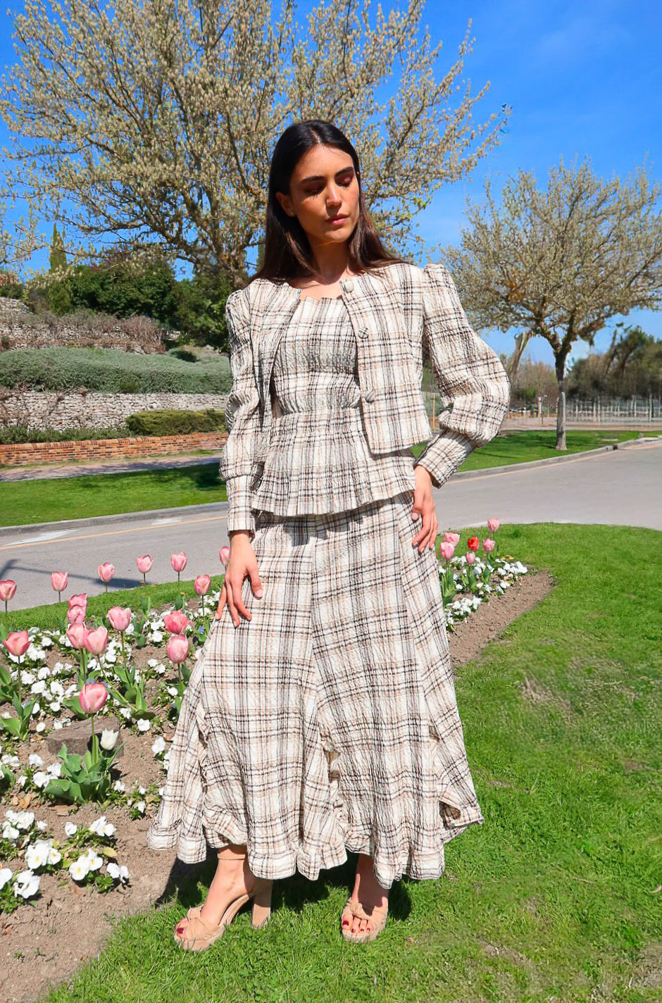 Falda Tyw Beige - Image 3